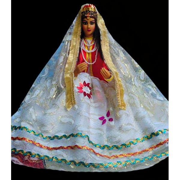 مجسمه عروس سفید بخت