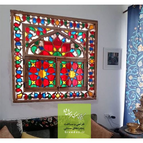 پنجره اسلیمی قدیمی