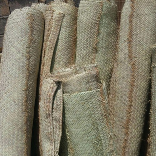 حصیر برگ نخل
