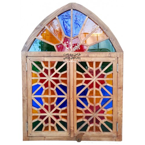پنجره گره چيني با طلق رنگی