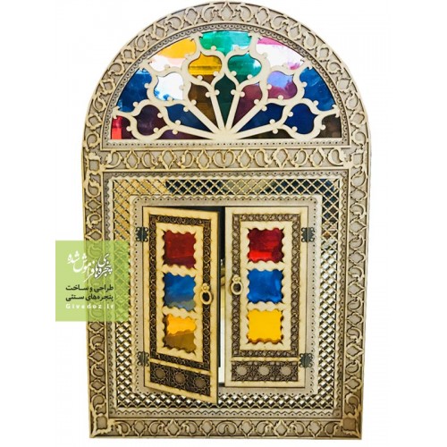 پنجره رنگی با طلق